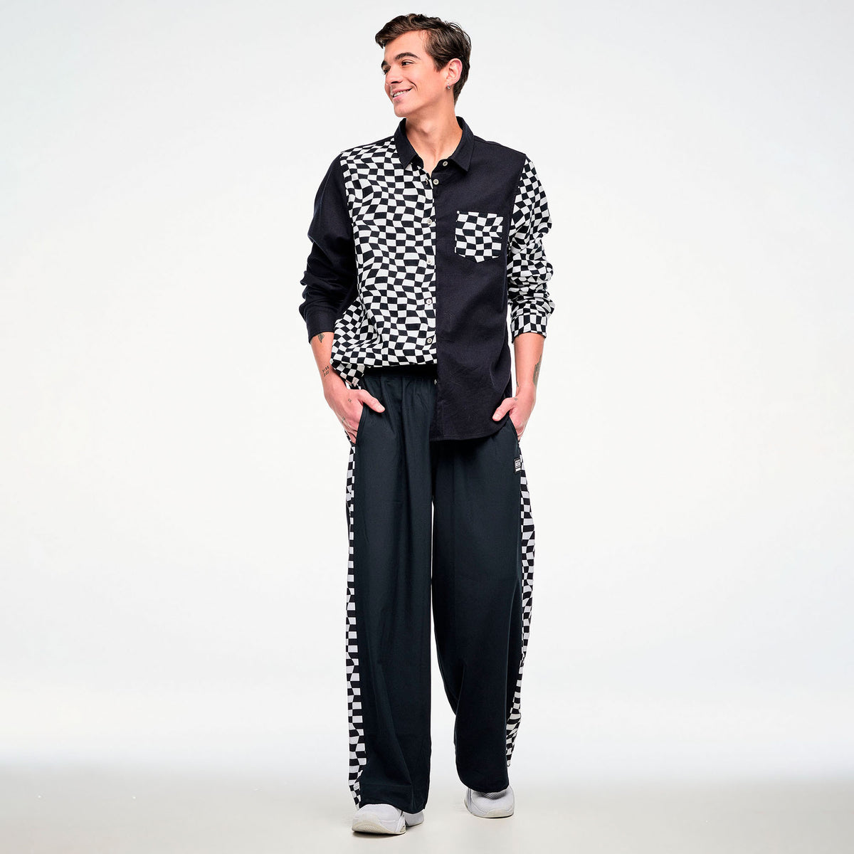 Electric Feel Button Down