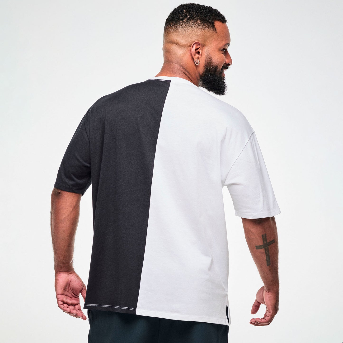 Electric Feel Men's Oversized Crew Neck Tee