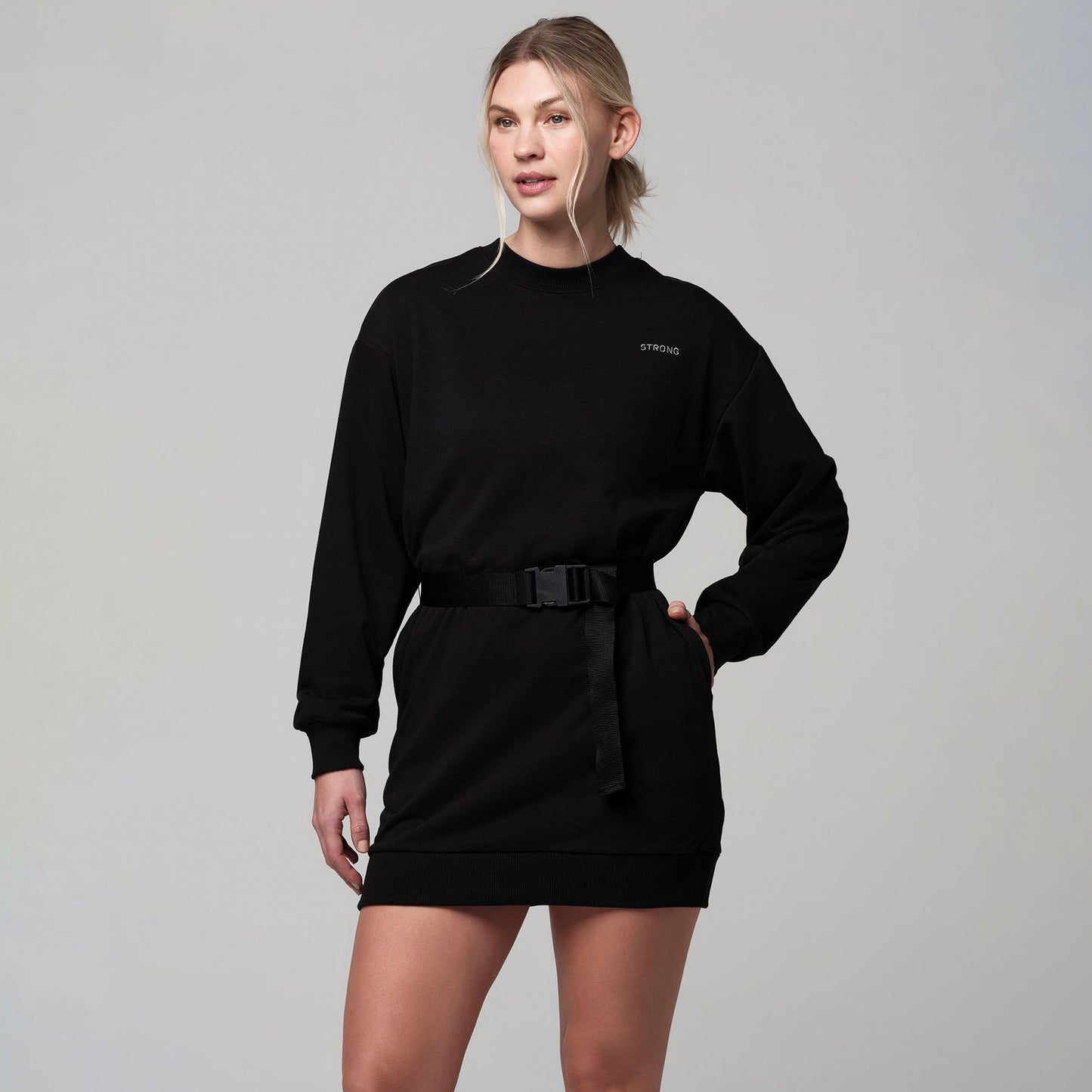 STRONG iD'2024 Sweatshirt Dress