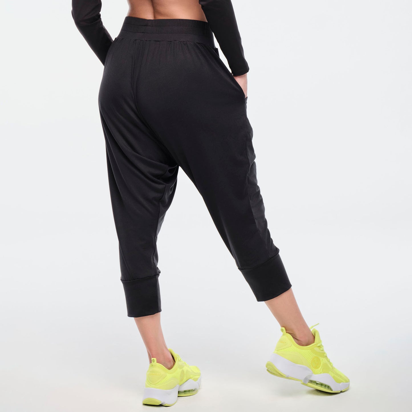 Funscape Harem Crop Pants - Bold Black