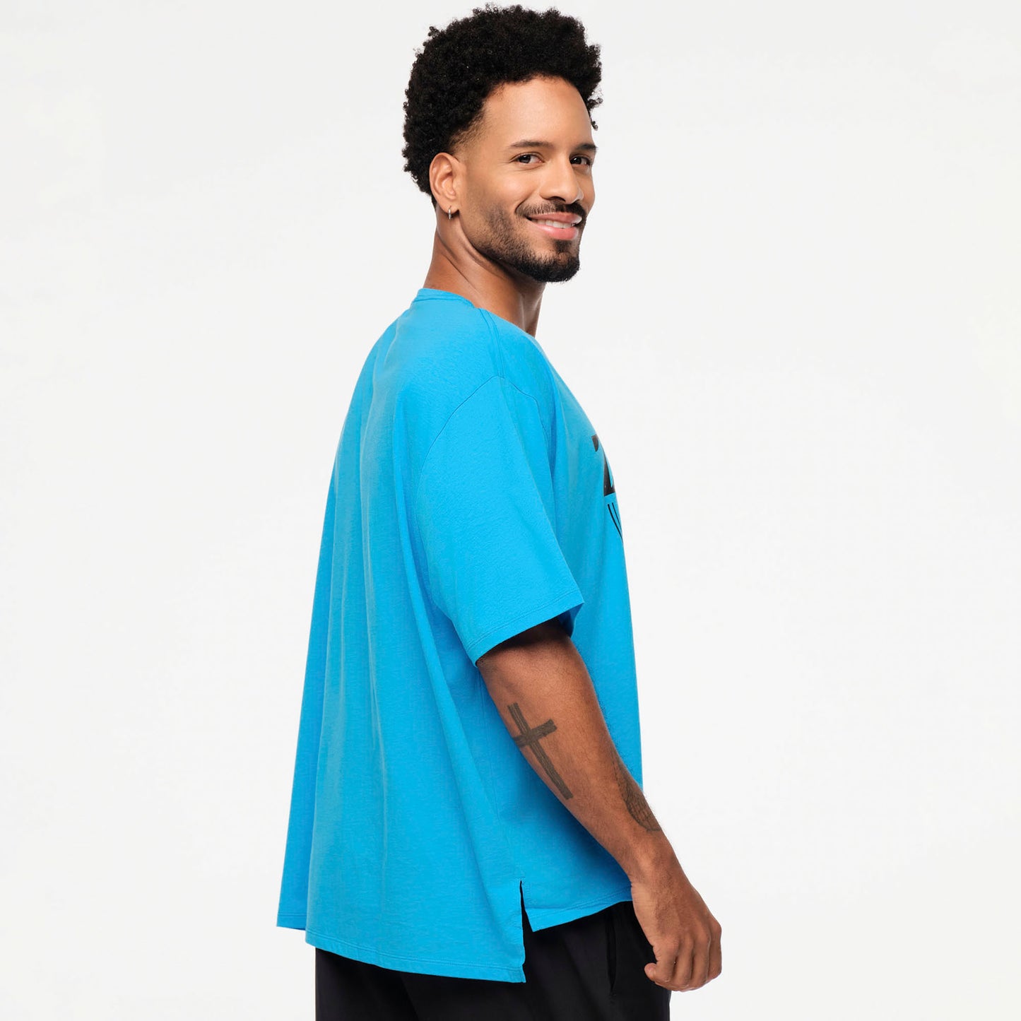 Zumba® Explore Crew Neck Top - Sea Me Stuntin'