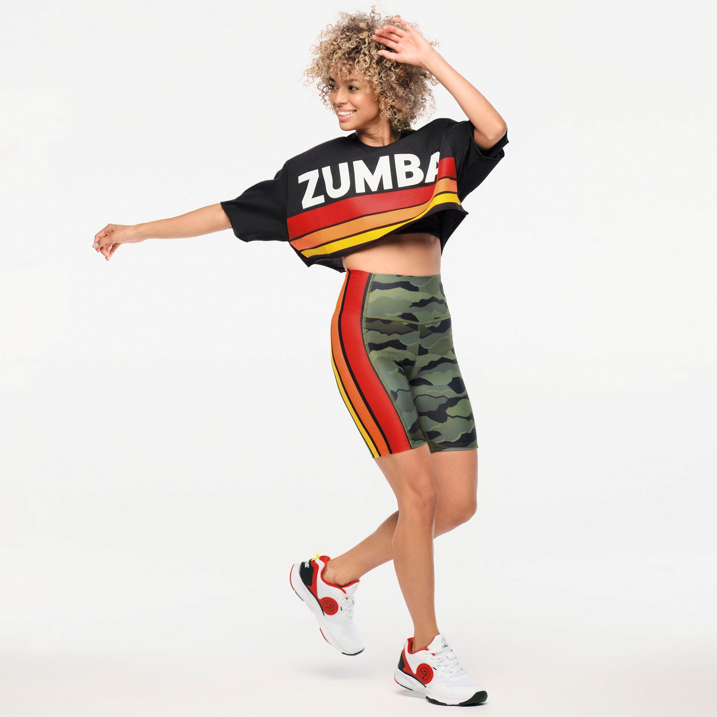 Zumba® Explore Boxy Ultra Crop Top - Bold Black