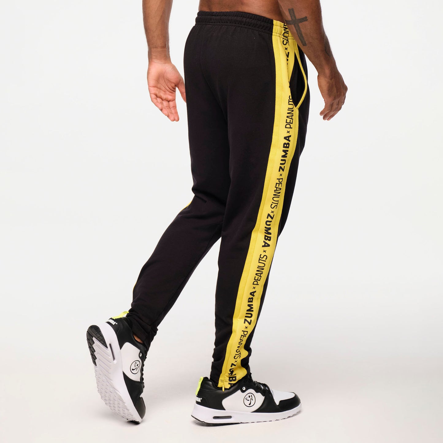 Zumba® X Peanuts™ Men's Knit Jogger With Side Inserts